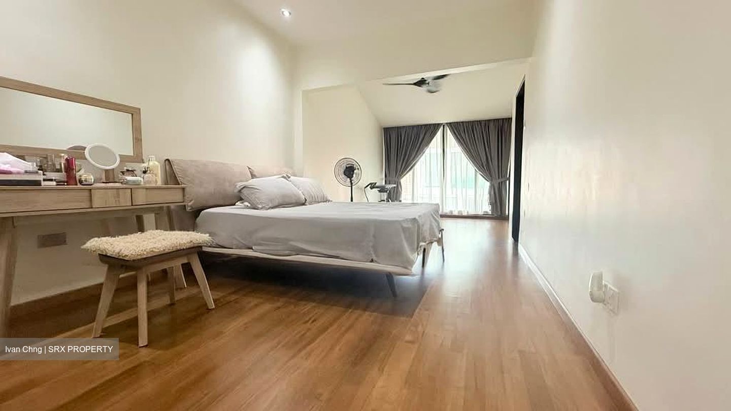 Yio Chu Kang Terrace (D19), Terrace #575946341